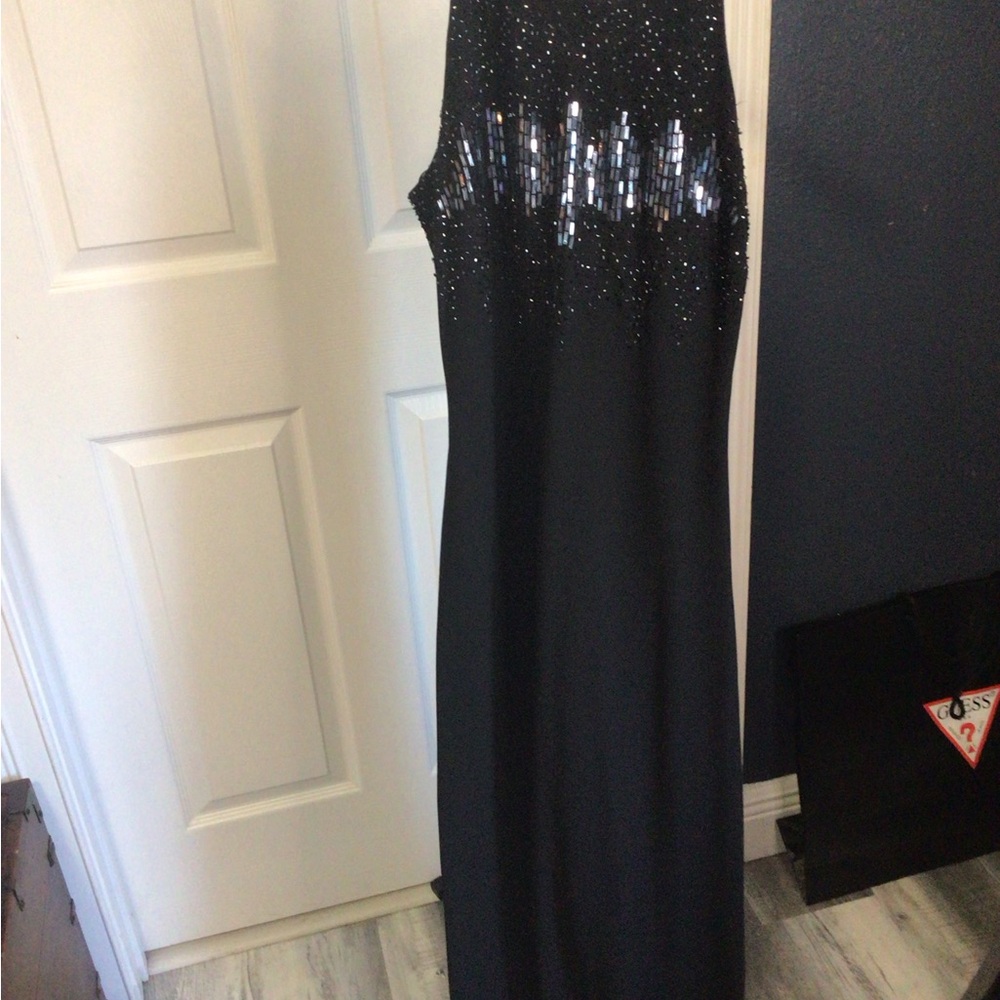 Cachet Black Sequin Maxi Dress - Picture 9 of 12
